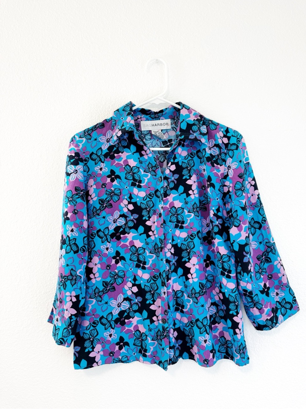 Sag Harbor Retro Floral Silk Button Down Top in Aqua Blue Size 8